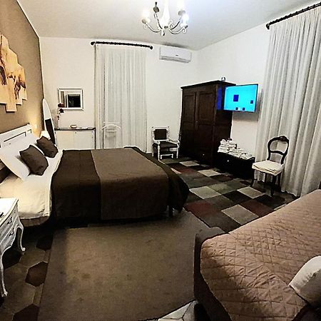 Casa Ferrari Testaccio E Trastevere Wi-Fi Free Róma Kültér fotó